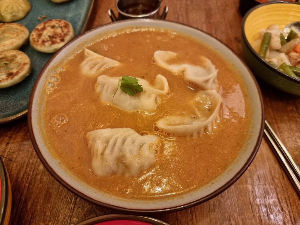 MoMo House