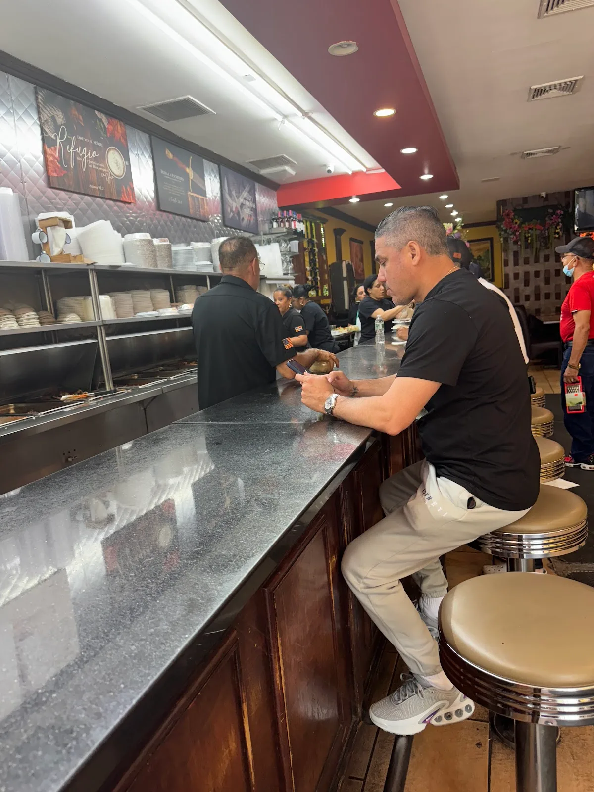 Lulo Bronx Restaurant