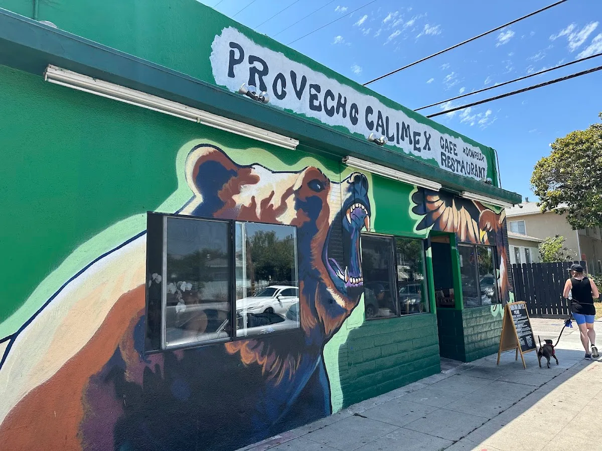 Provecho CaliMex
