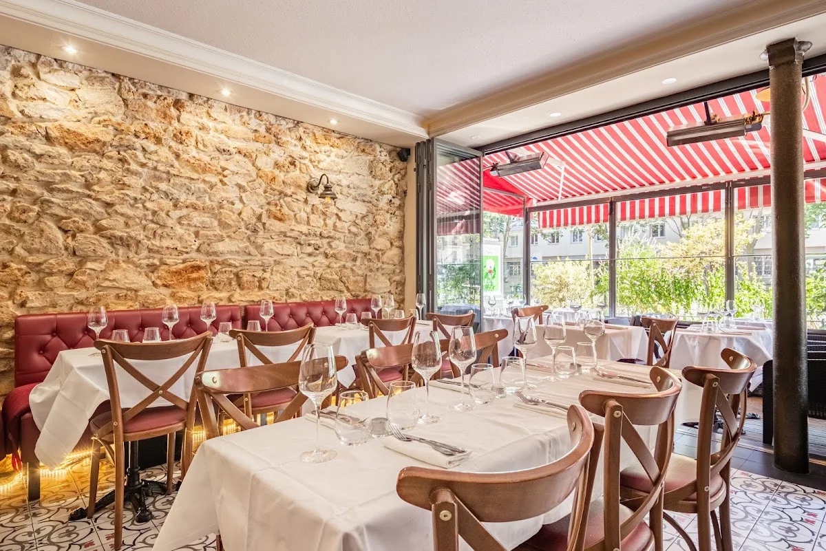Bistro V