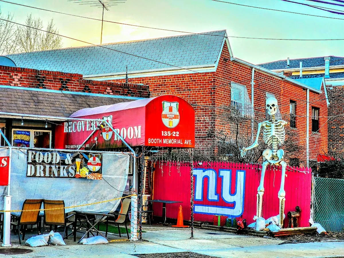 The Recovery Room Sports Bar
