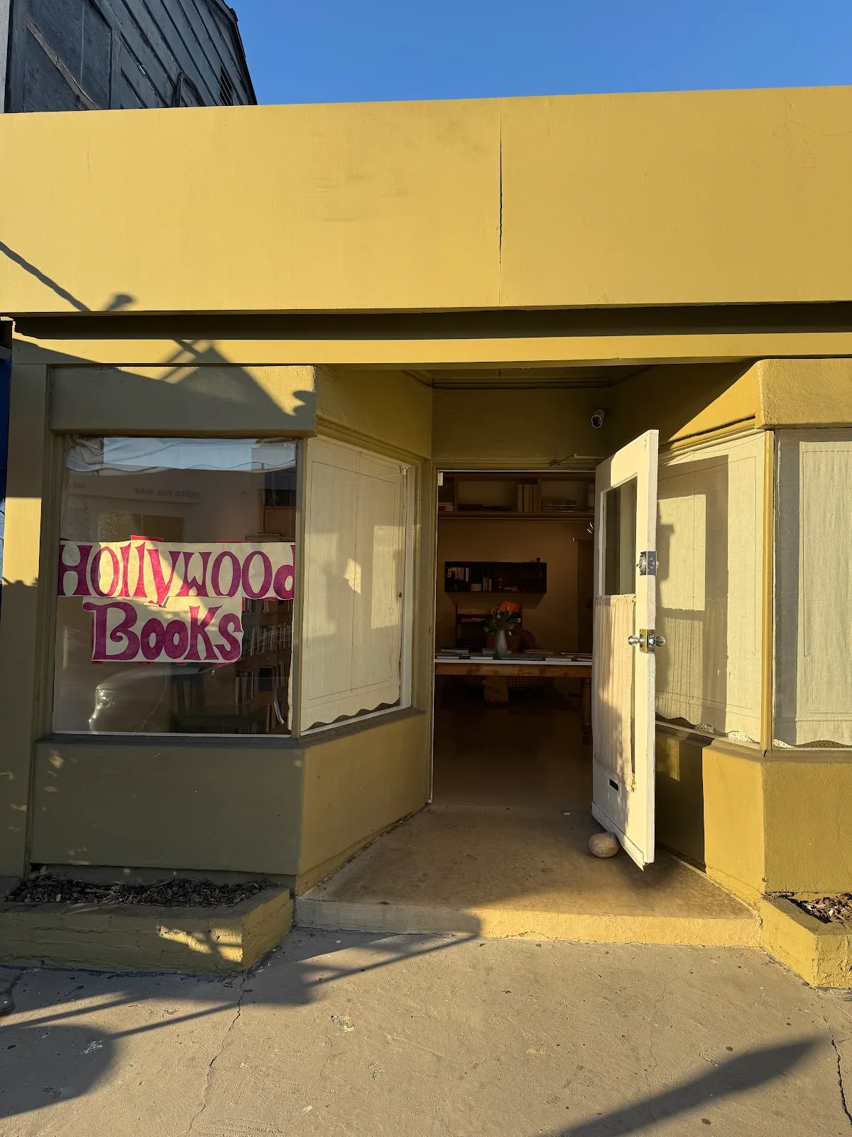 Hollywood Books