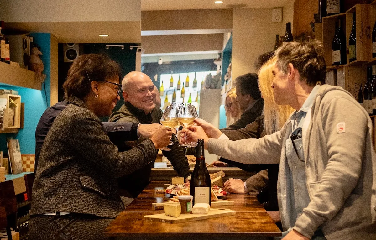 Caviste Vinosfera - Dégustations - Vins et Champagne