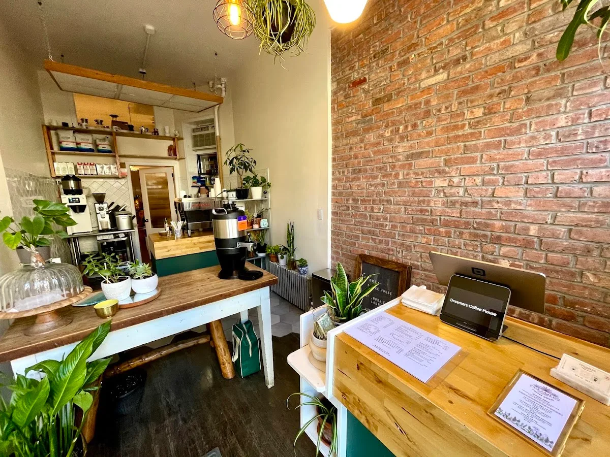 Dreamers Coffee House
