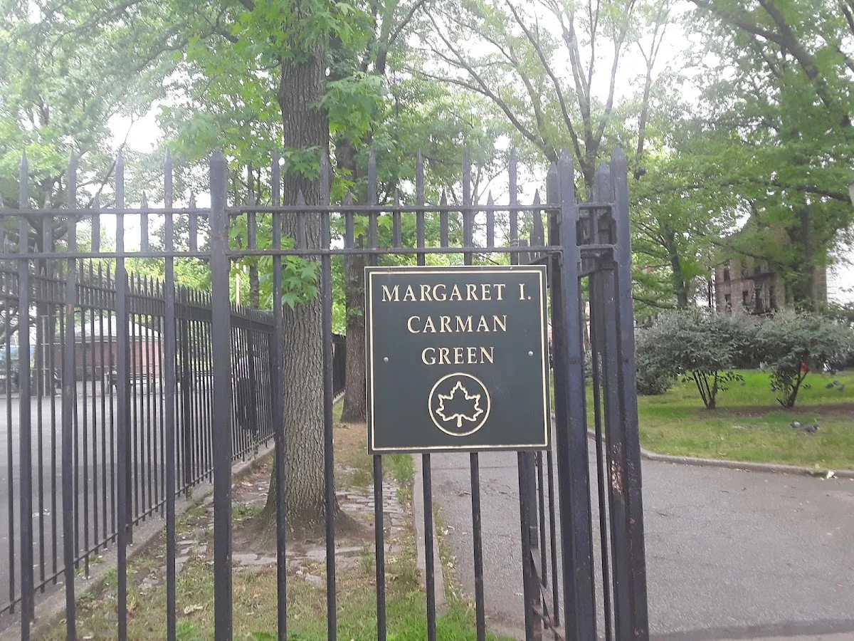 Margaret I Carman Green