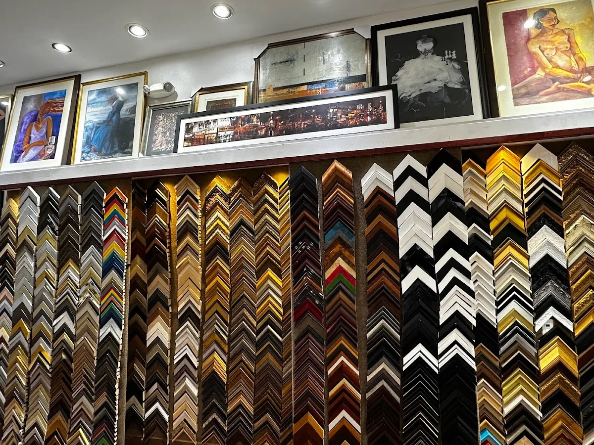 Decor Art Gallery