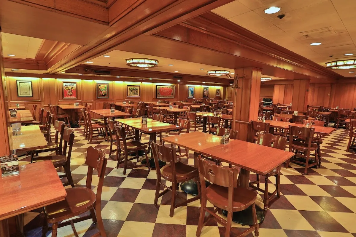 The Berghoff Restaurant
