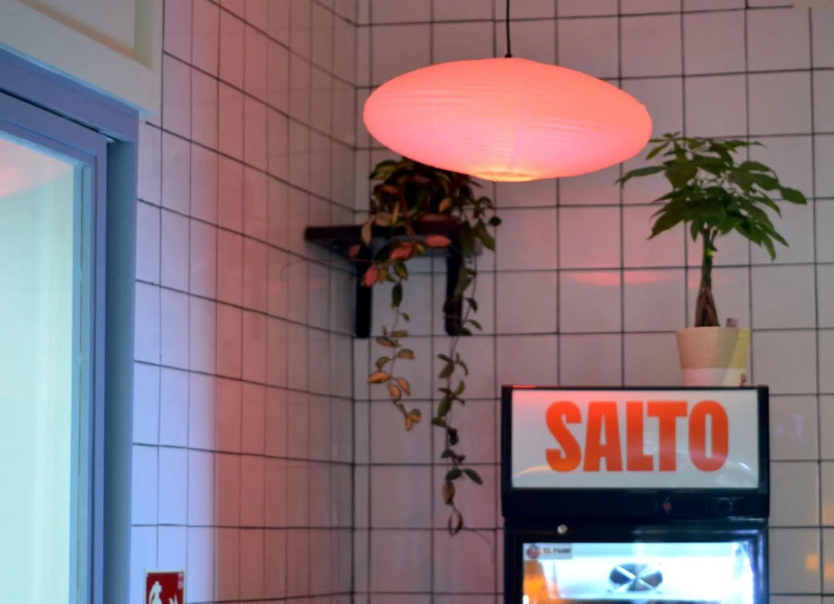 Salto Bar