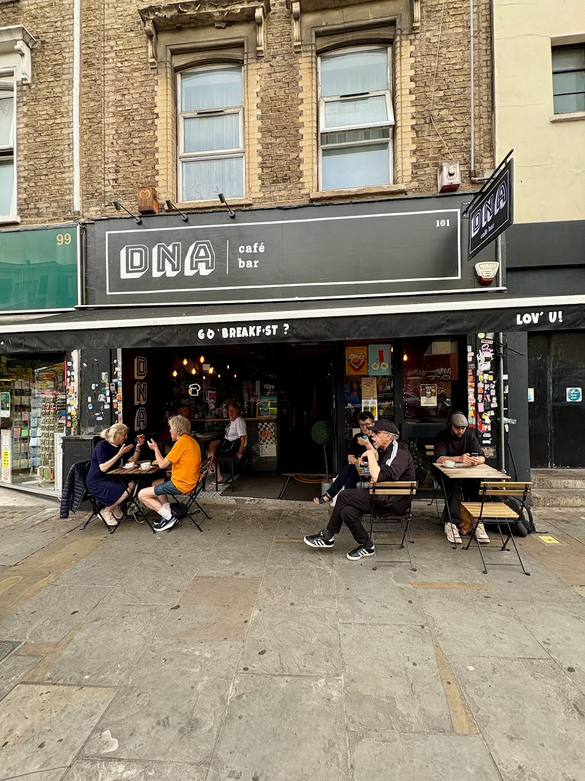 DNA Café Bar