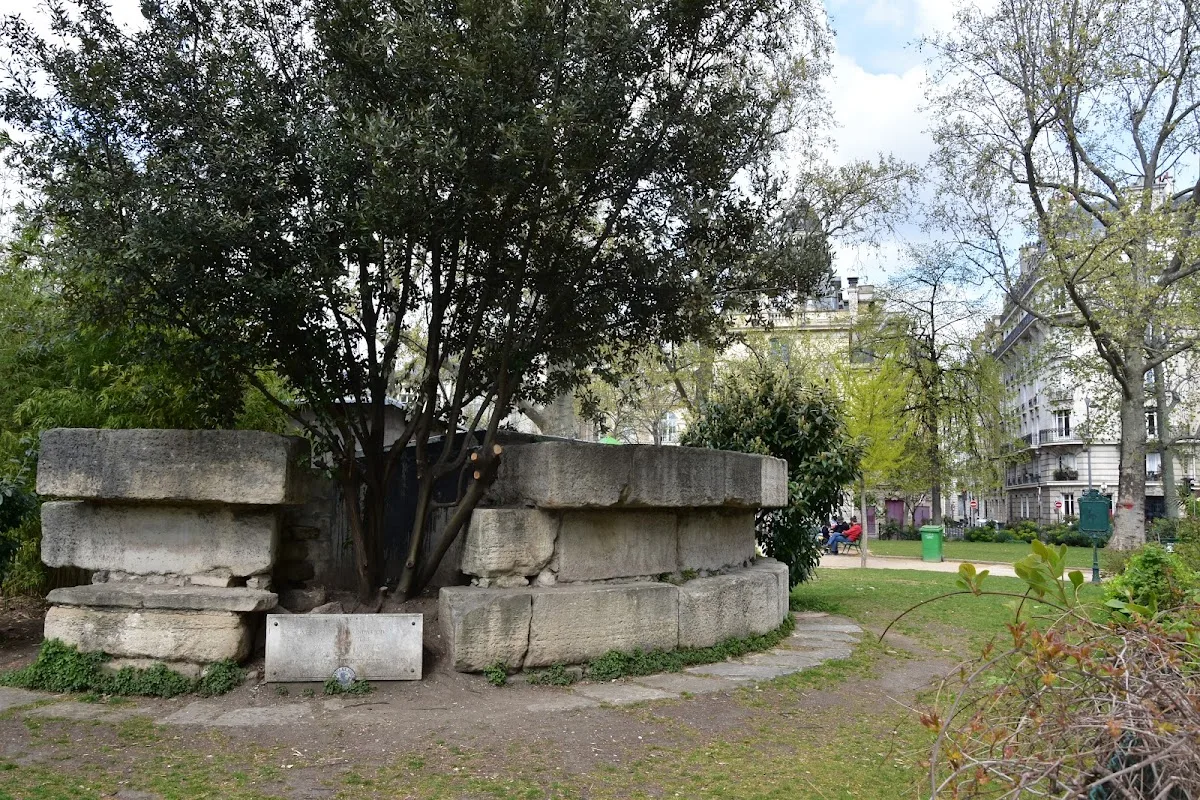 Square Henri Galli