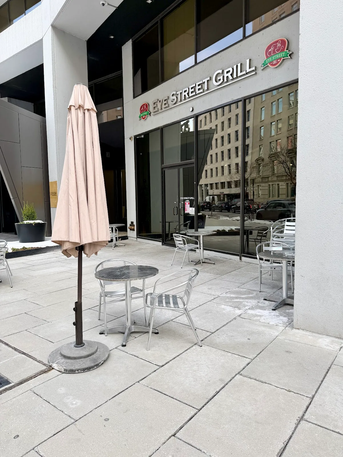 Eye Street Grill