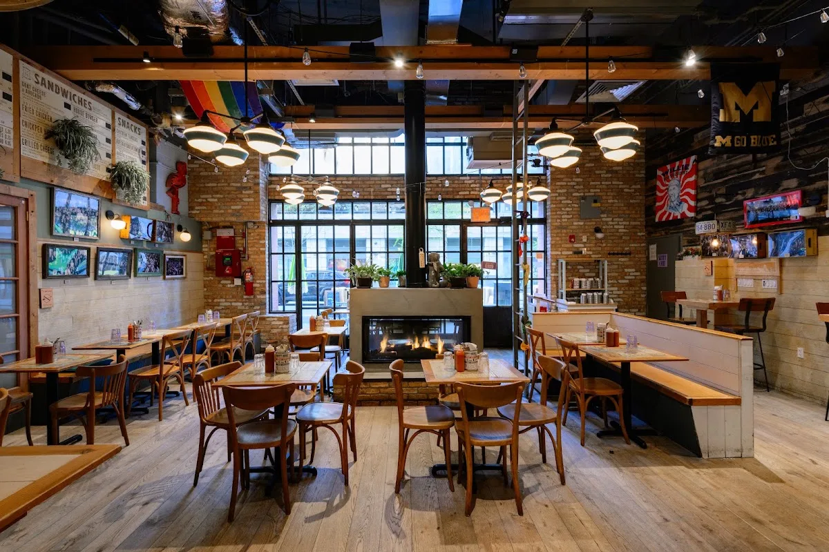 The Grey Dog - Flatiron