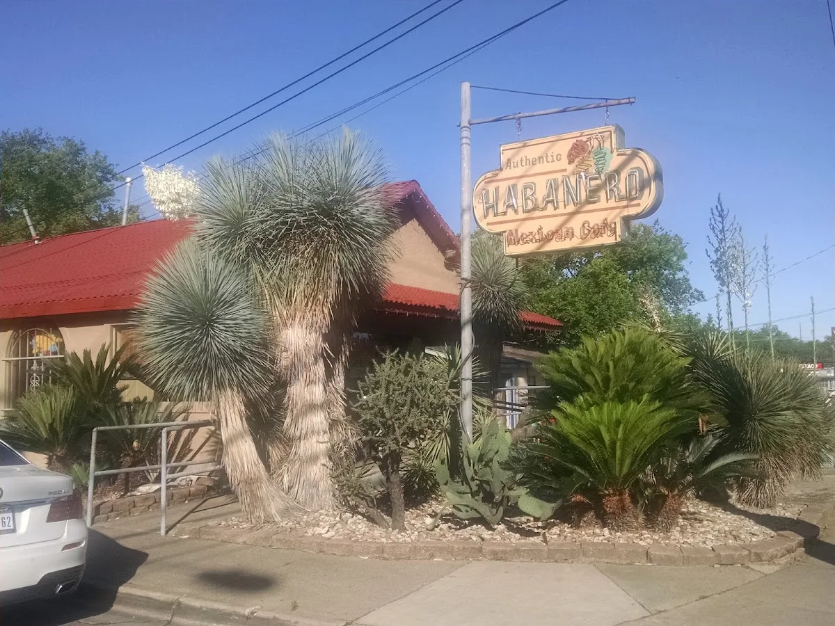 Habanero Cafe