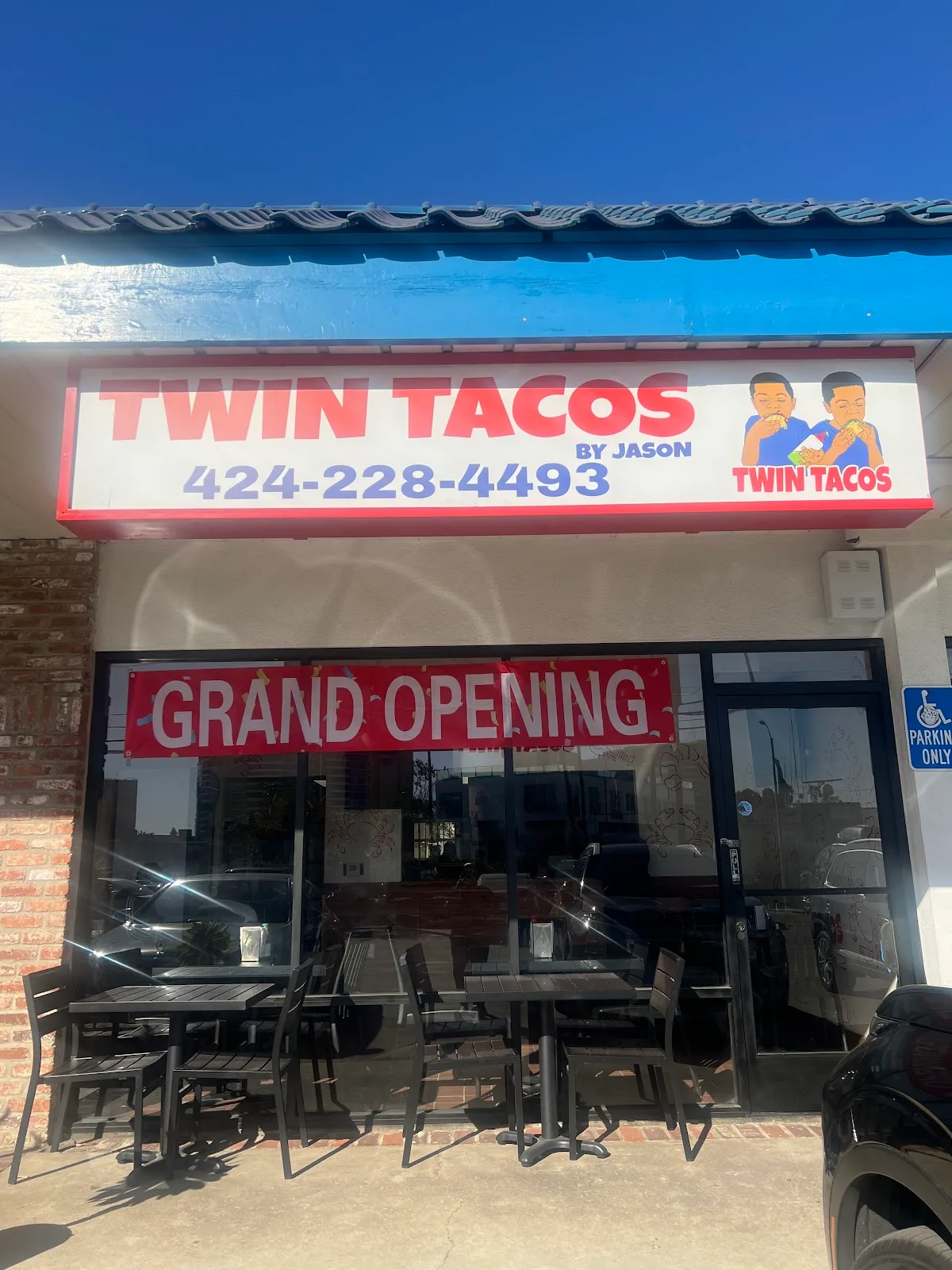 Twin Tacos