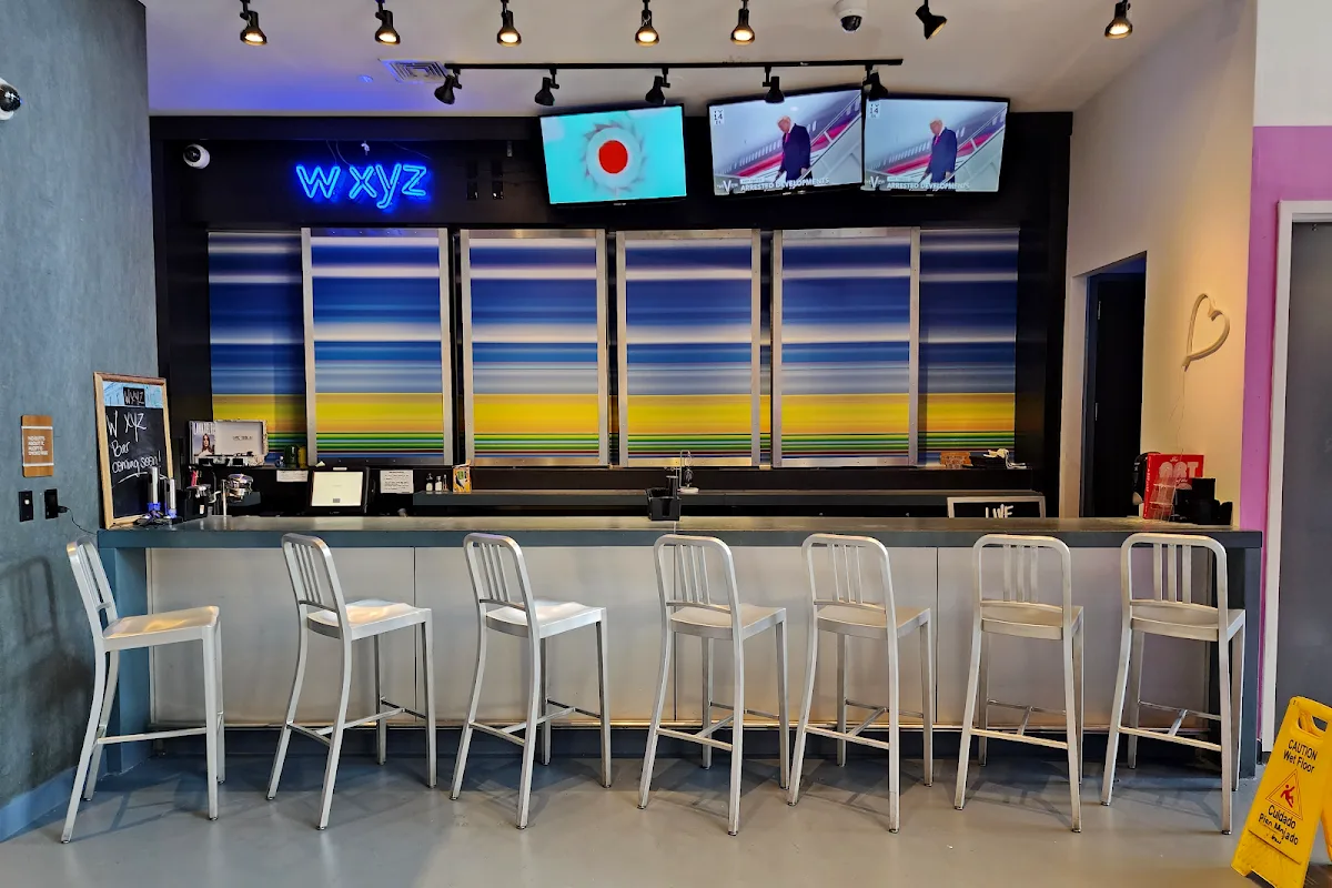 WXYZ Bar
