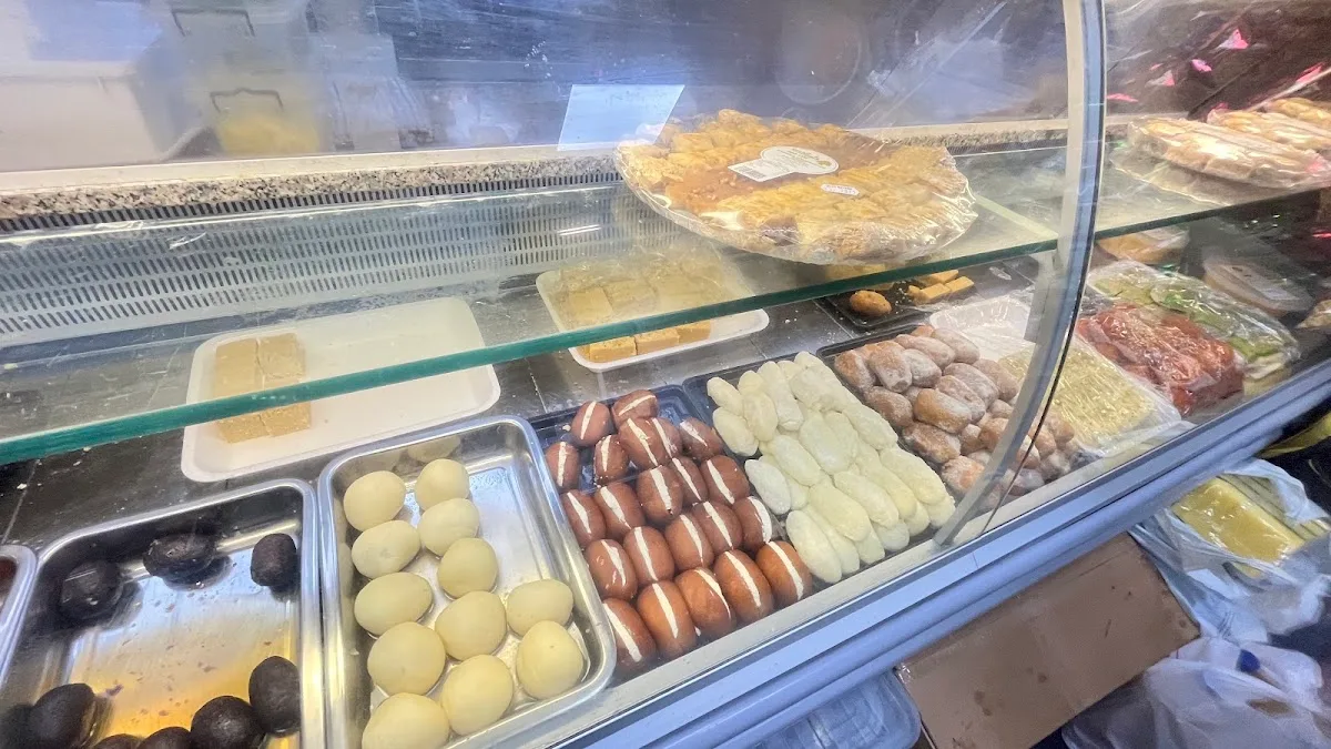 Bubble Cream and Sweets