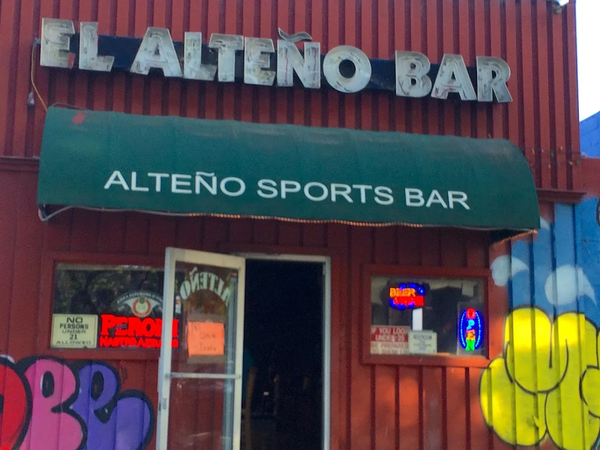 Alteño Sports Bar