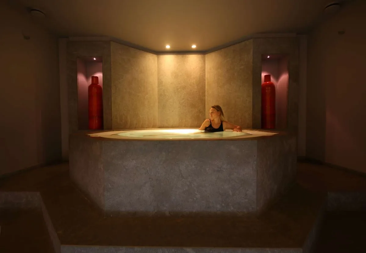 Spa de la Reine - Codage - Le Marais