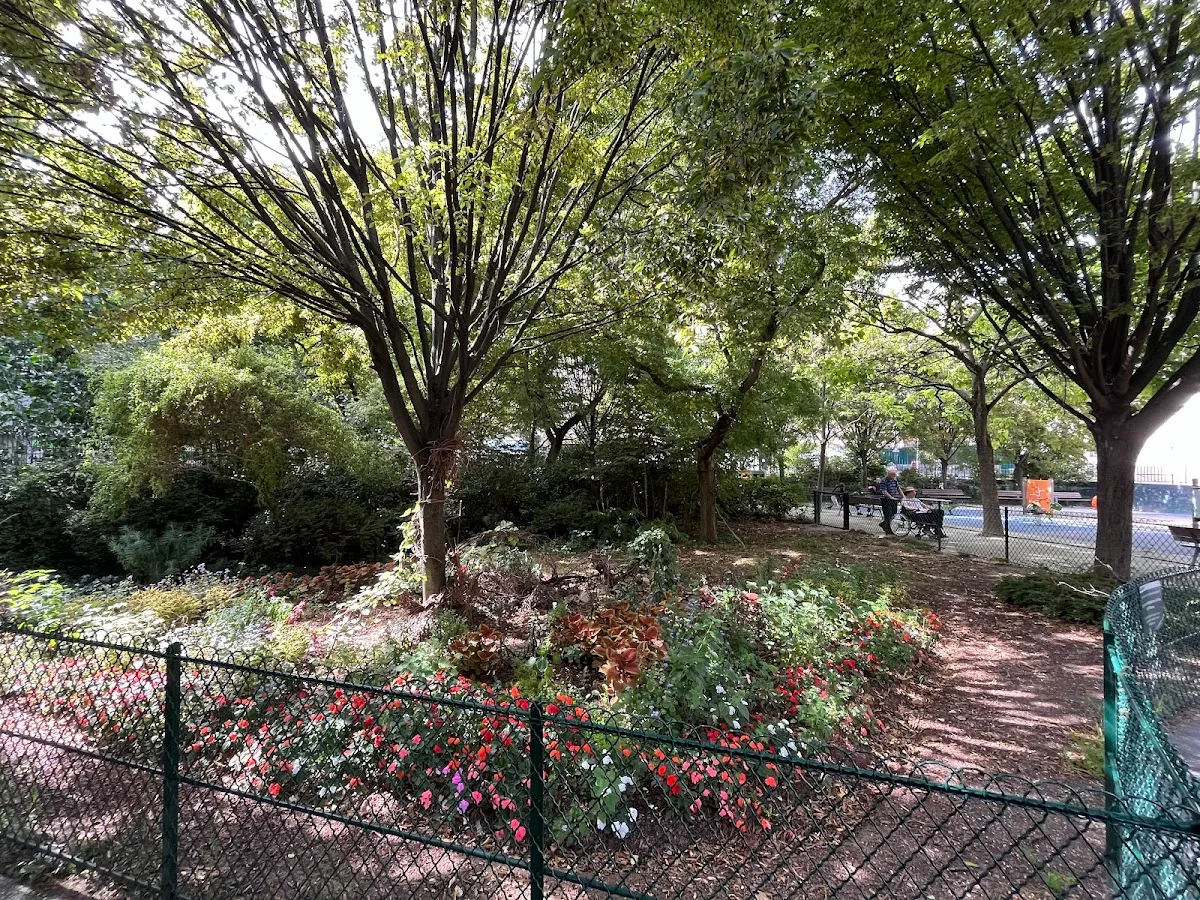 Henri Sauvage Park