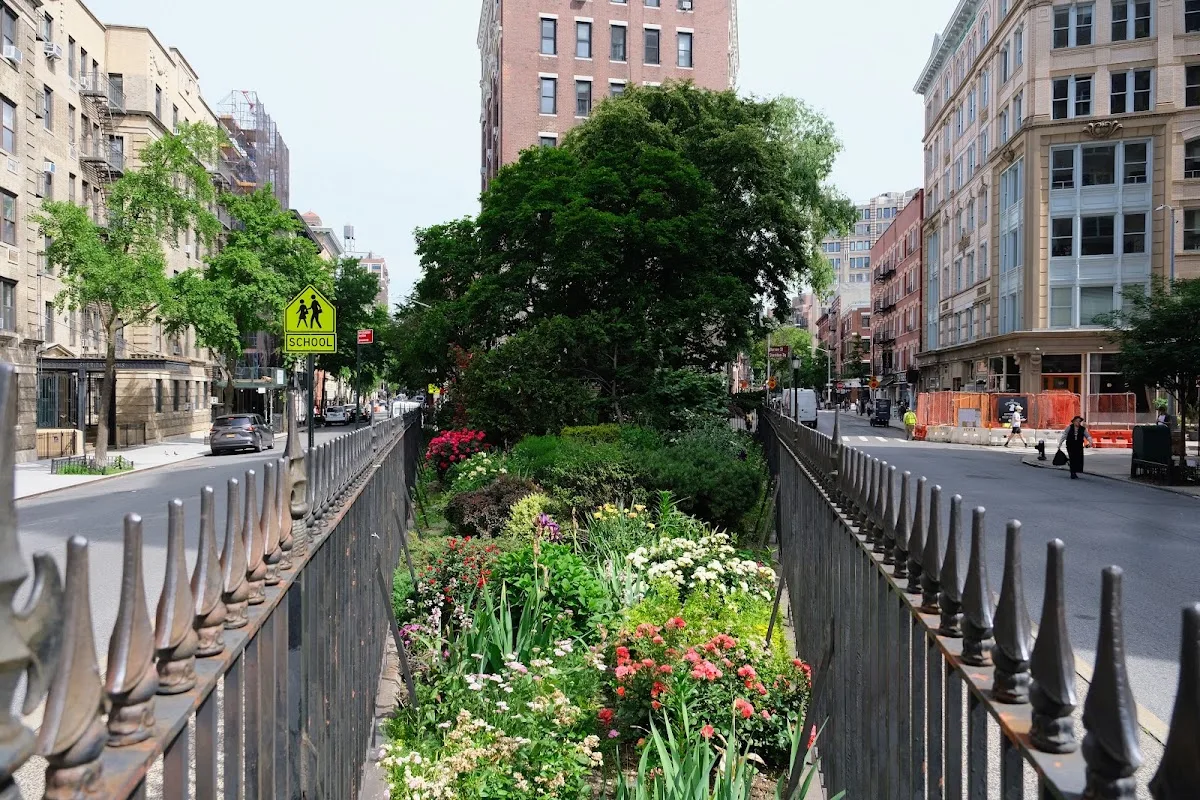 Sheridan Square Viewing Garden
