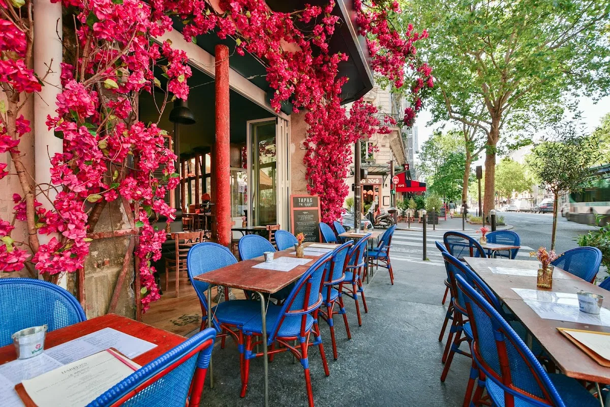 Harper's Paris 15