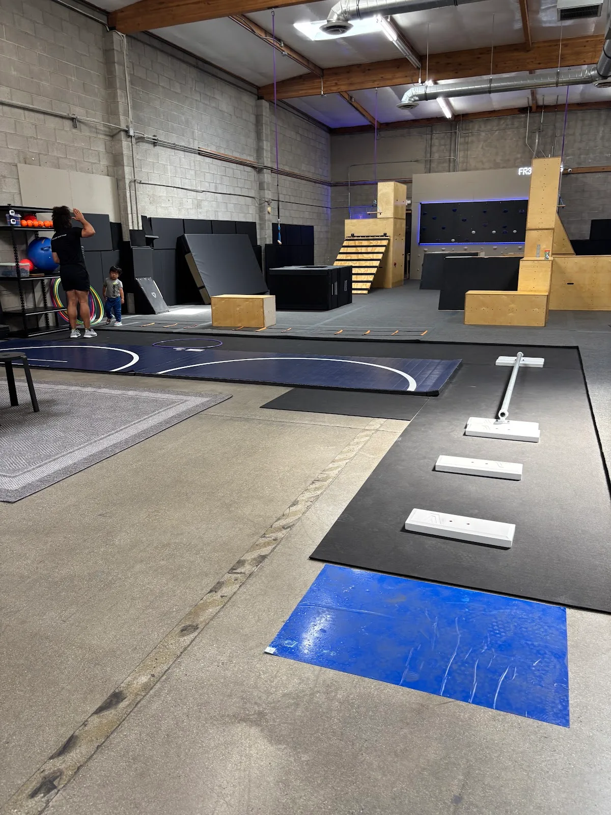 FR3RUNNING Society - Culver City