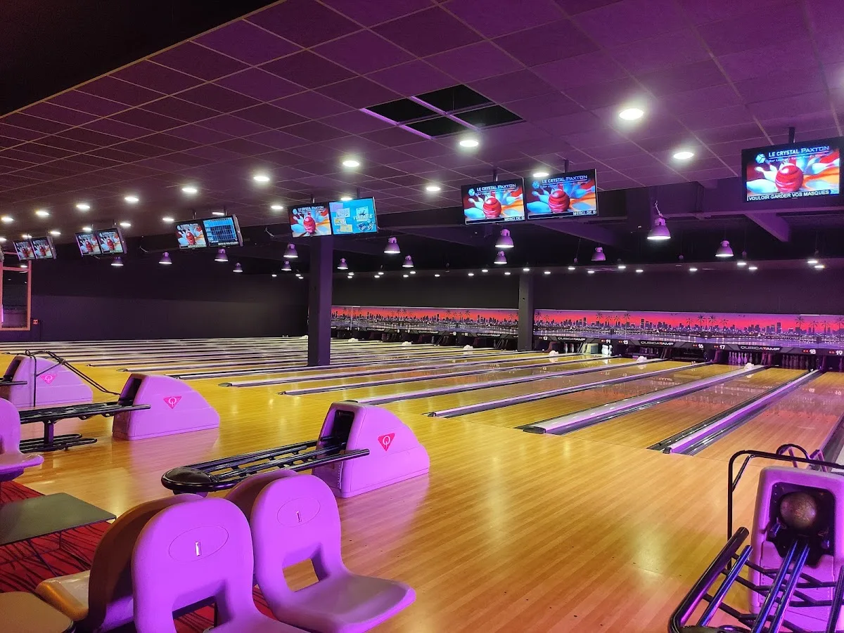 Bowling Paxton