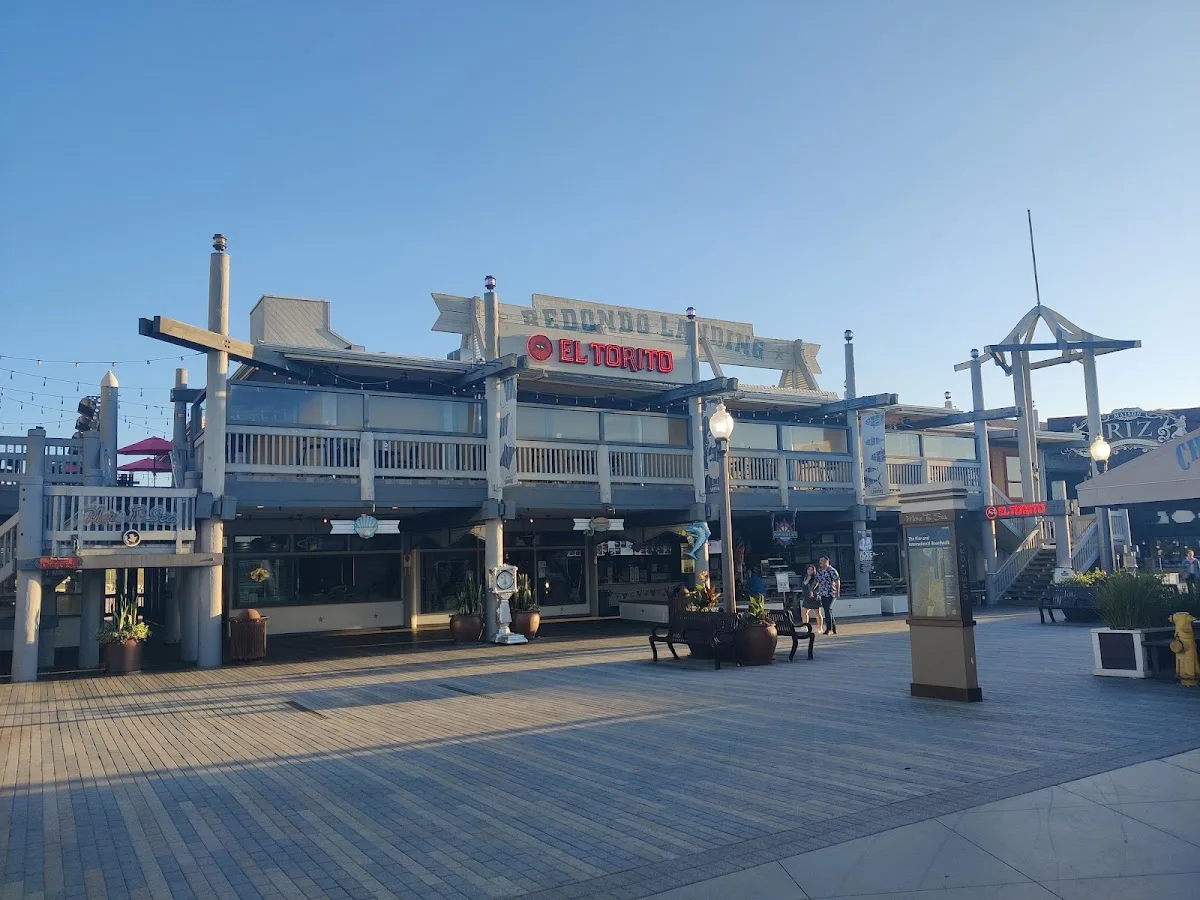 Pier Bakery & Churros