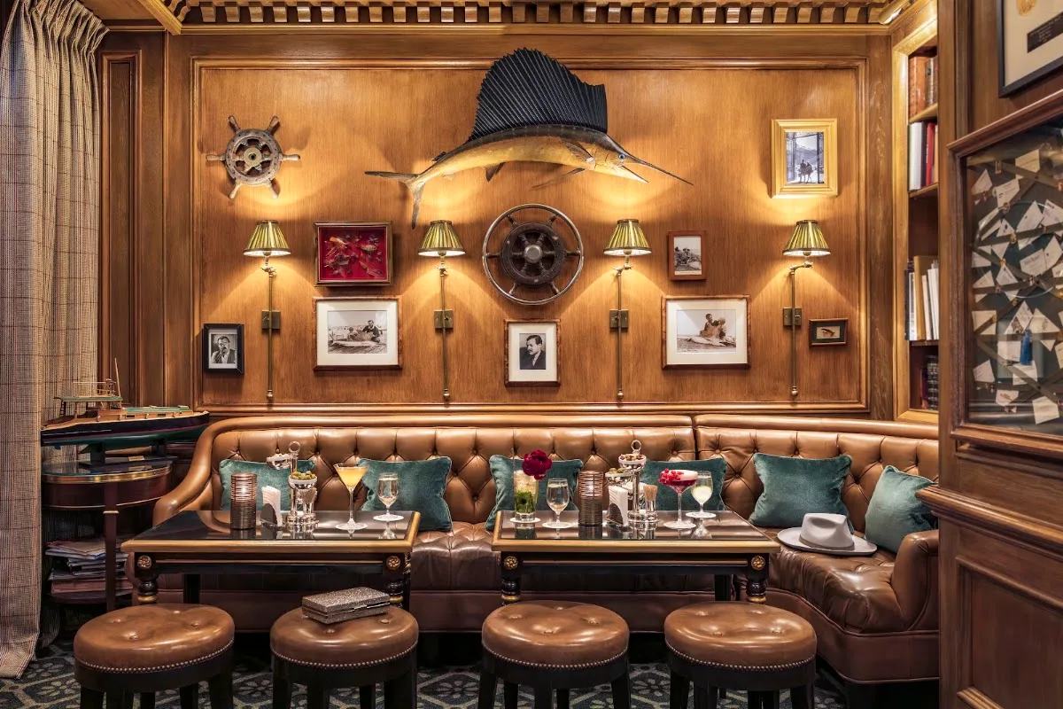 Bar Hemingway