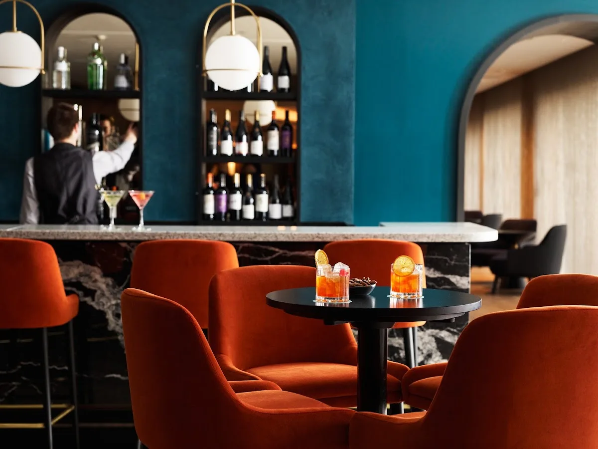 Elondi Restaurant, Bar and Terrace