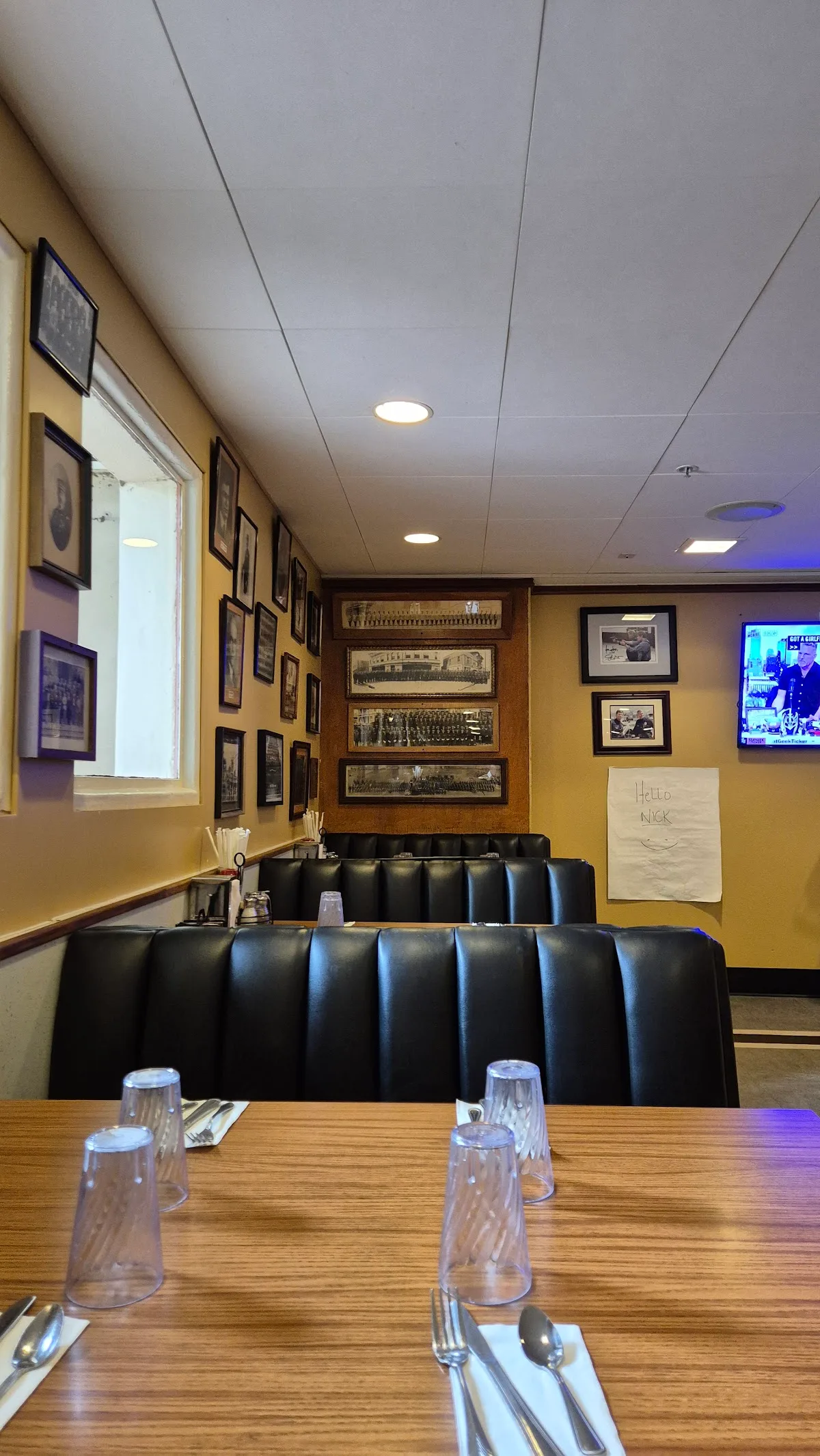 Academy Cafe