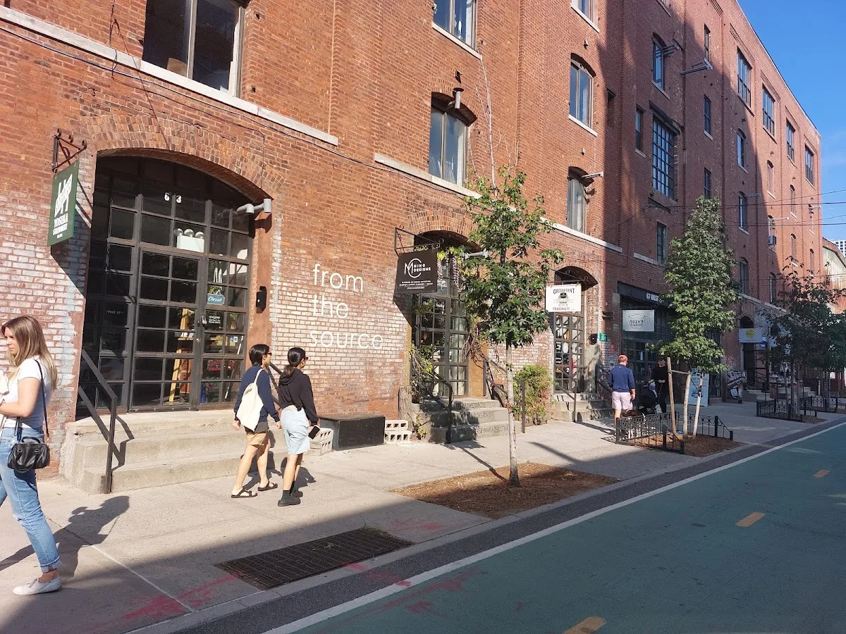 Greenpoint Terminal Gallery