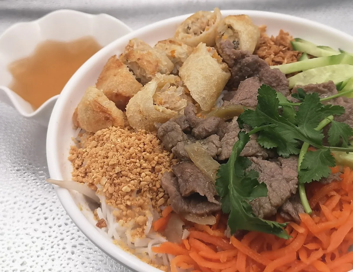 Pho ＆Poké HOUSE by Pandasia