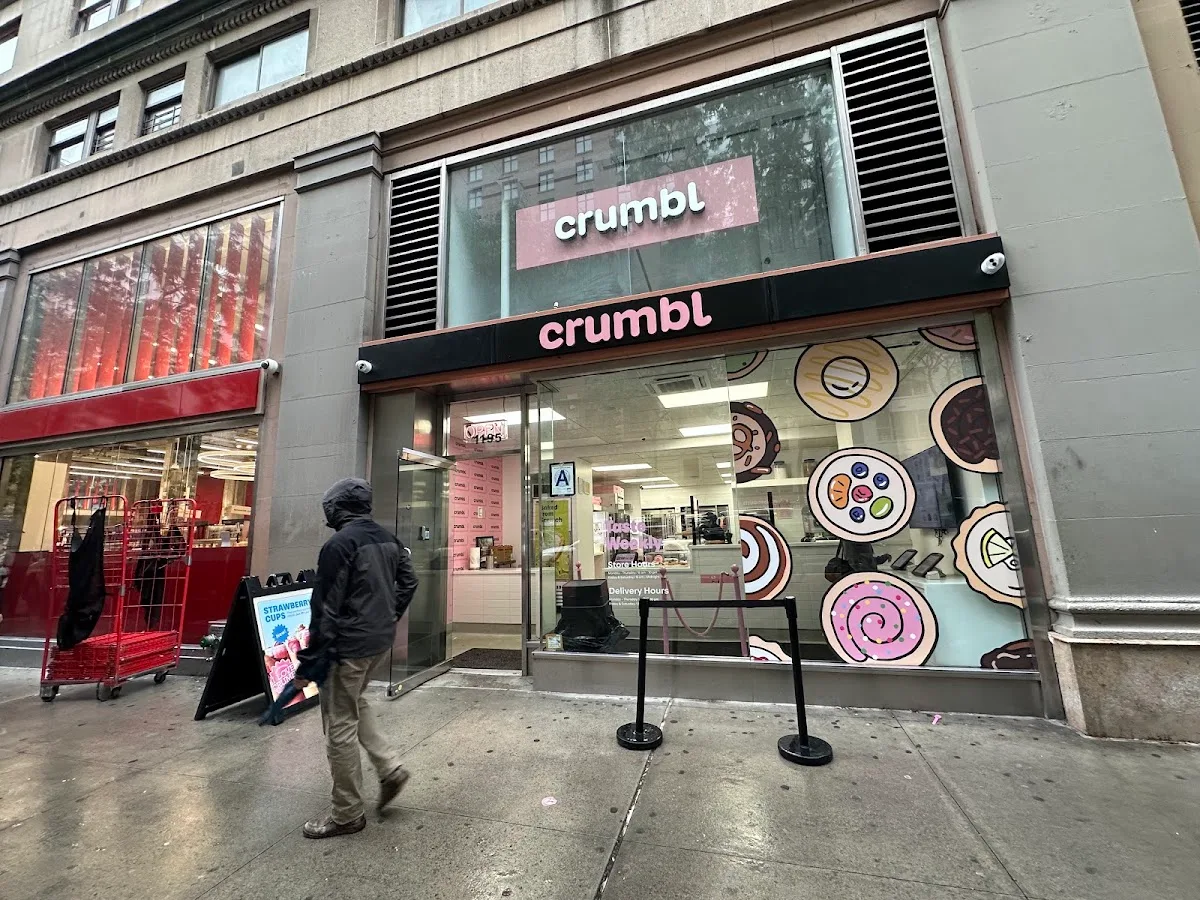Crumbl - Upper East Side