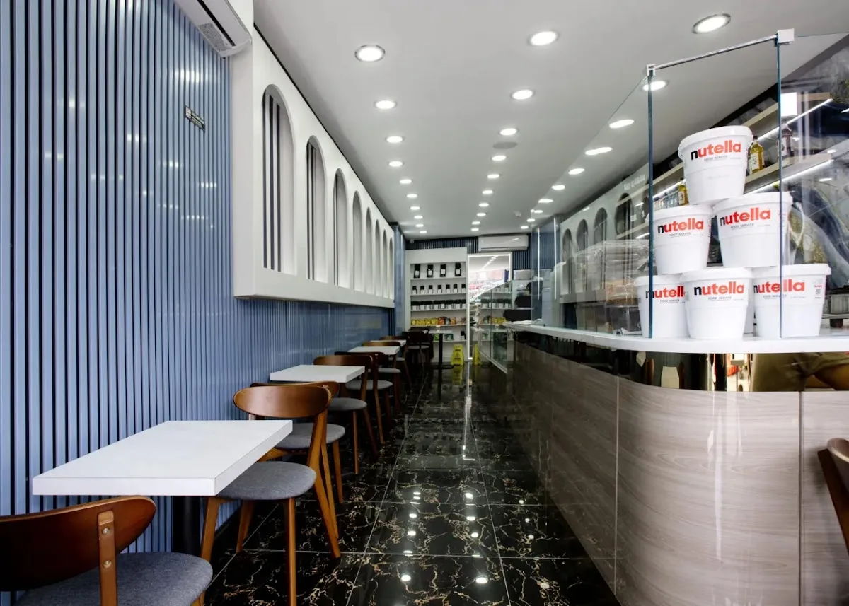 BLUESTREET DESSERT CAFE