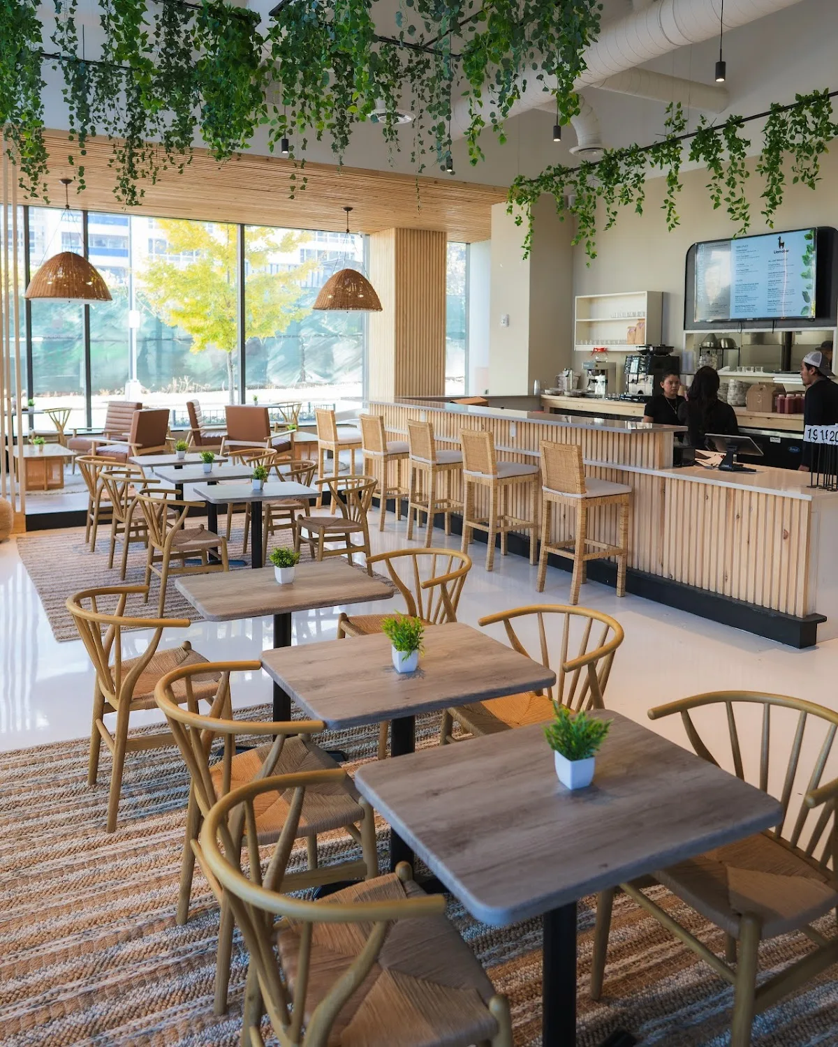 Llamabar Cafe