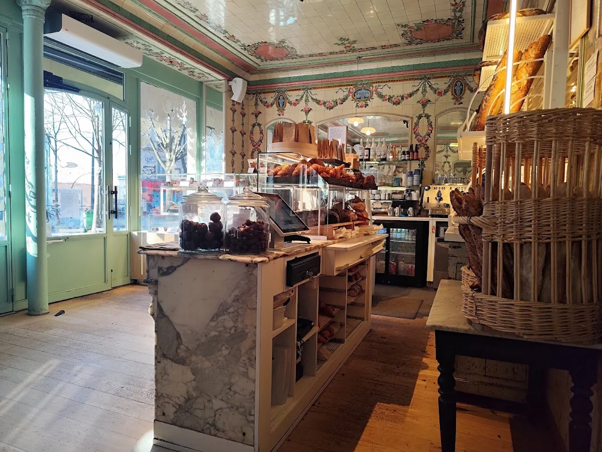 Boulangerie Pâtisserie Coffee Shop Benoît Castel