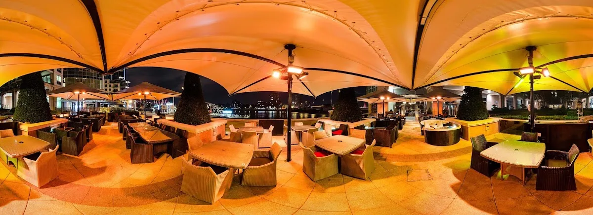Waterfront London Vauxhall Riverside Restaurant & Bar