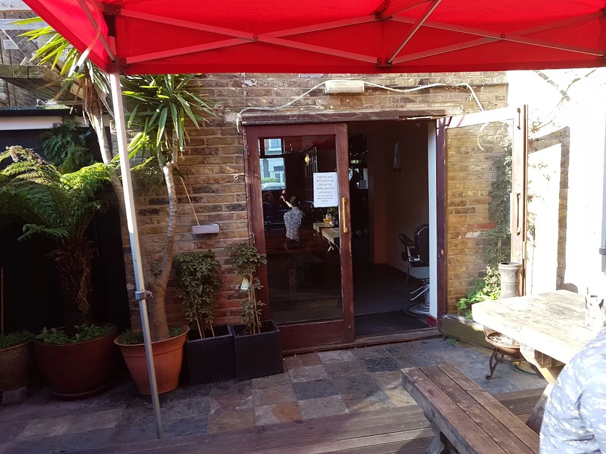 The Gowlett Arms