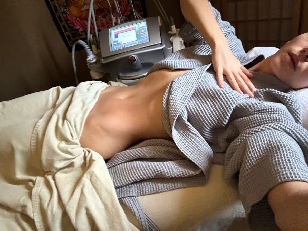 The Yoly Glow lymphatic Spa West Hollywood