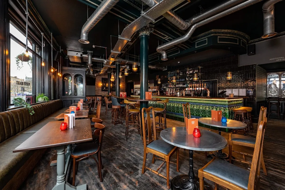 White Hart - Whitechapel