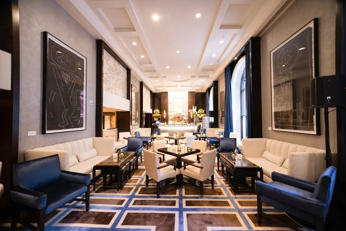 Gotham Lounge