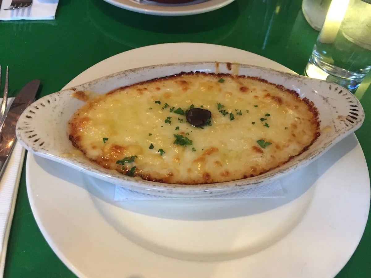 Le Village French Petite Bistro