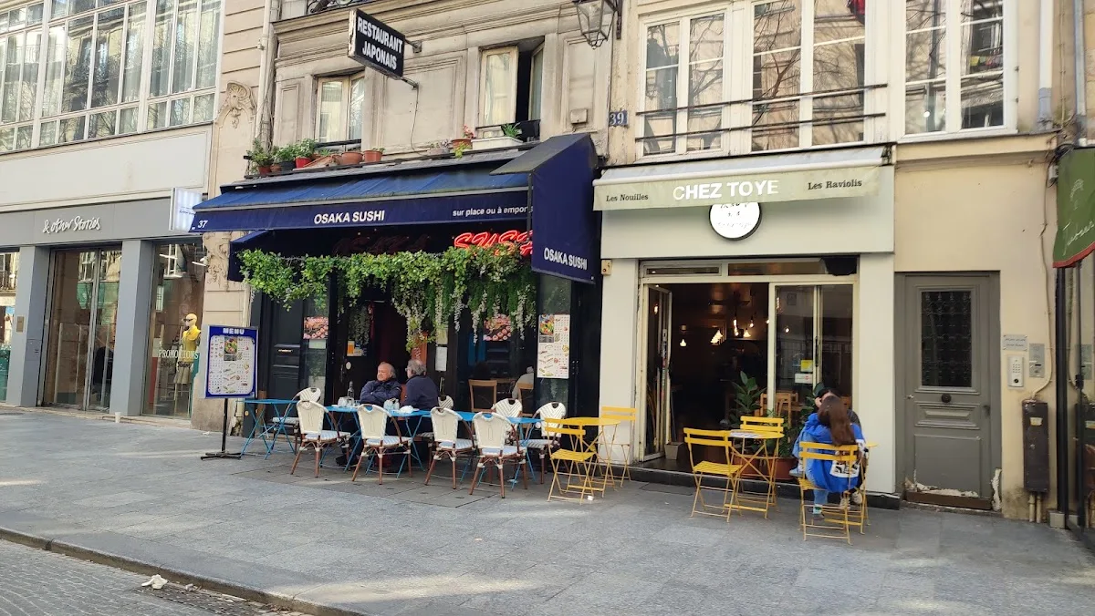 Chez Toye