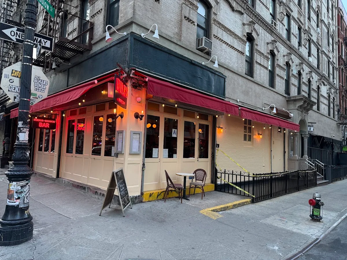 Mila's Bistro