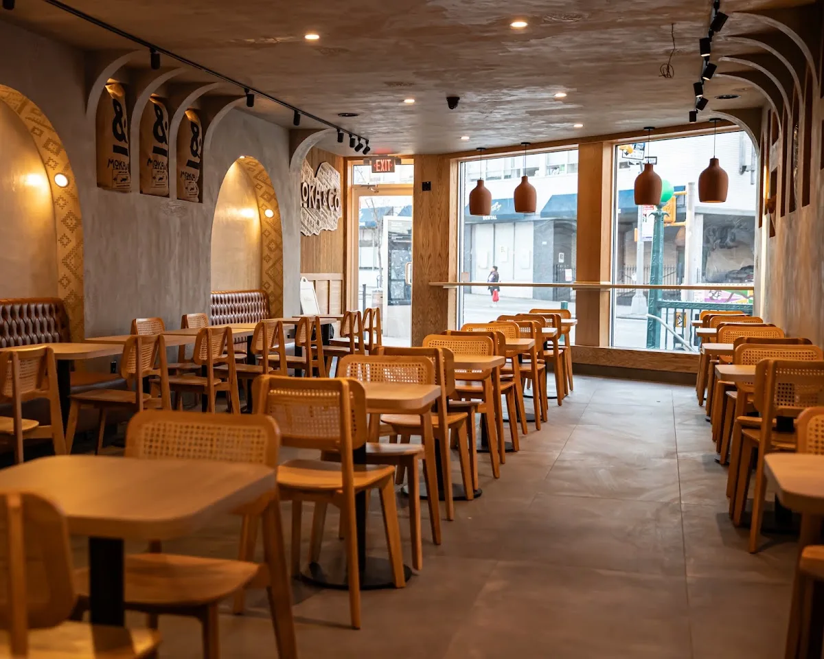 Moka & Co