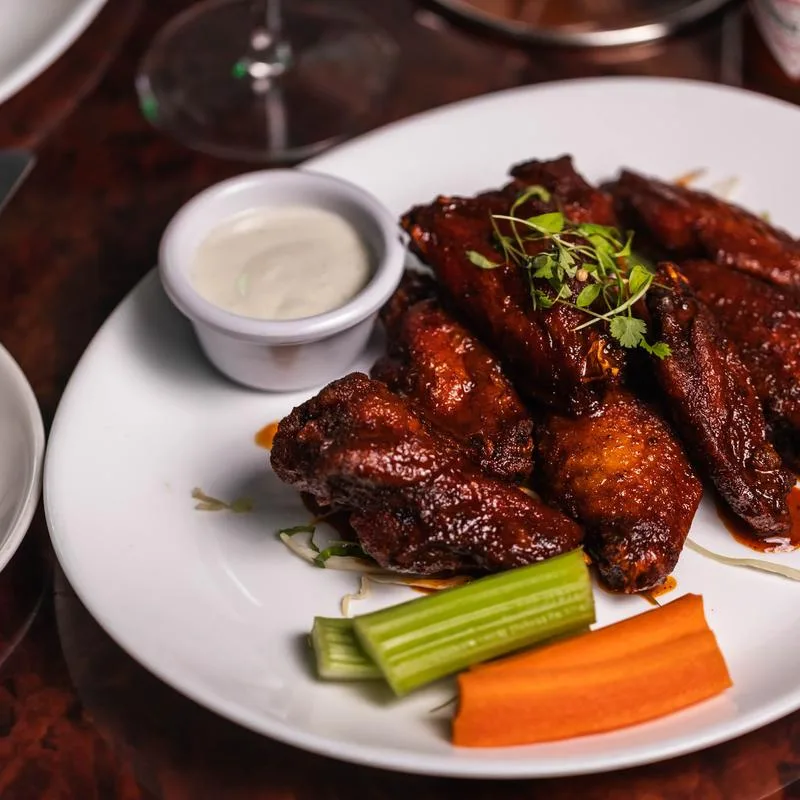 Reilly's Plates & Pours