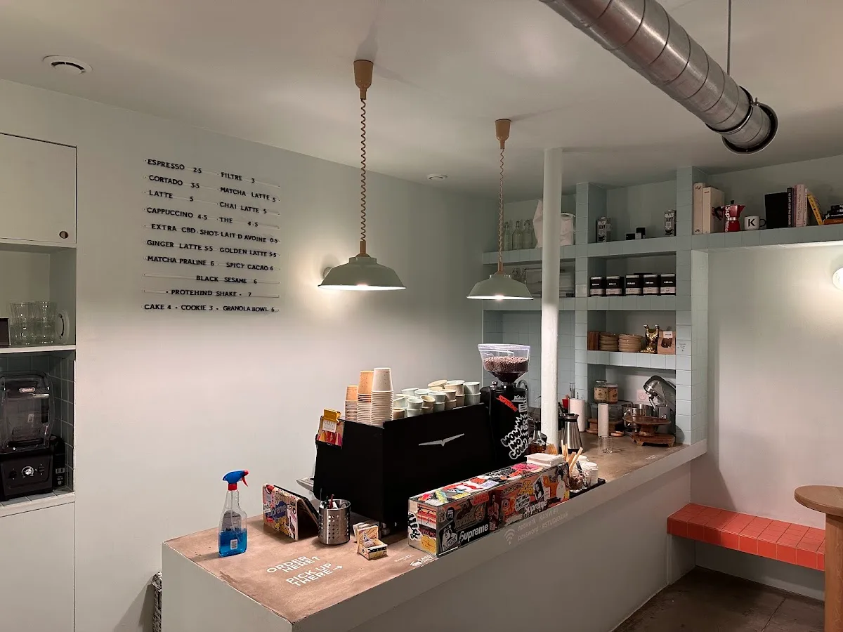KAH studio and coffee