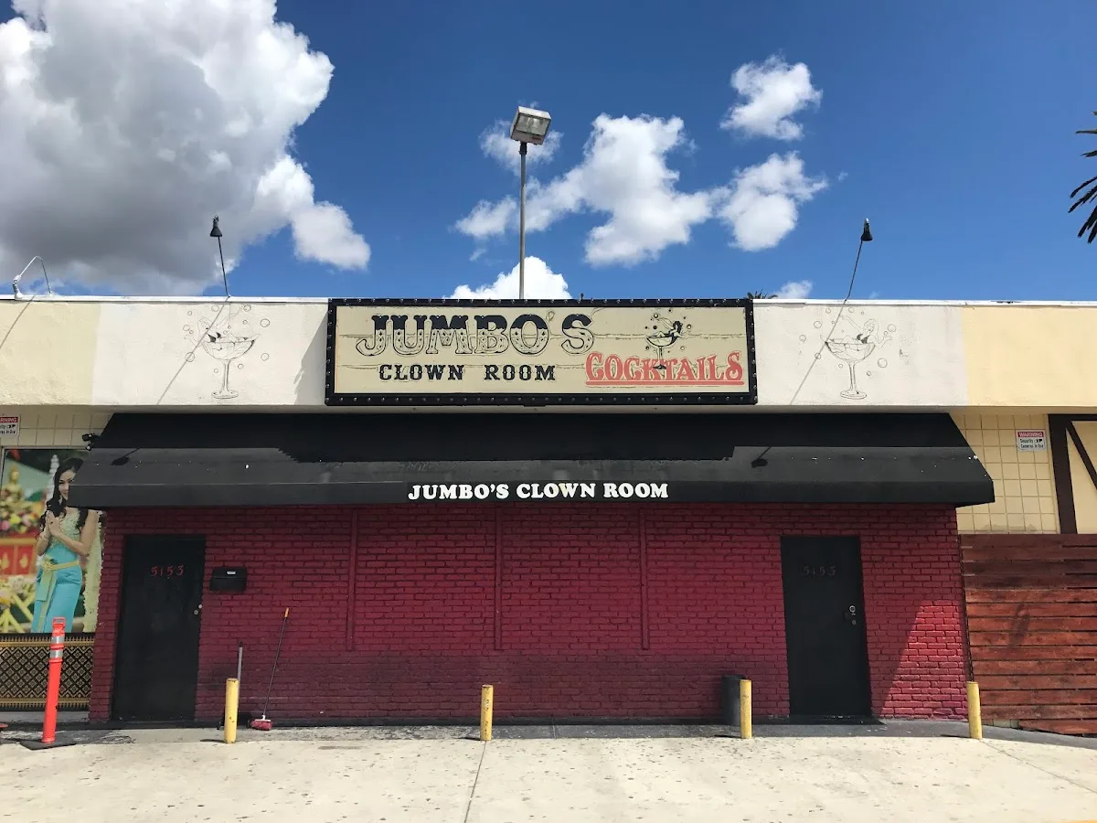 Jumbo's Clown Room
