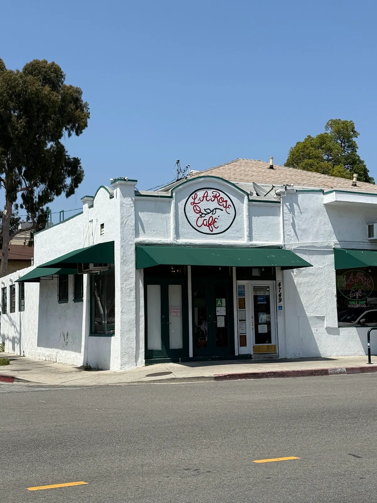 LA Rose Cafe